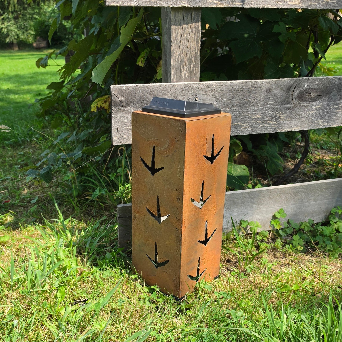 16in Rustic metal solar pillar turkey themed rear facing
