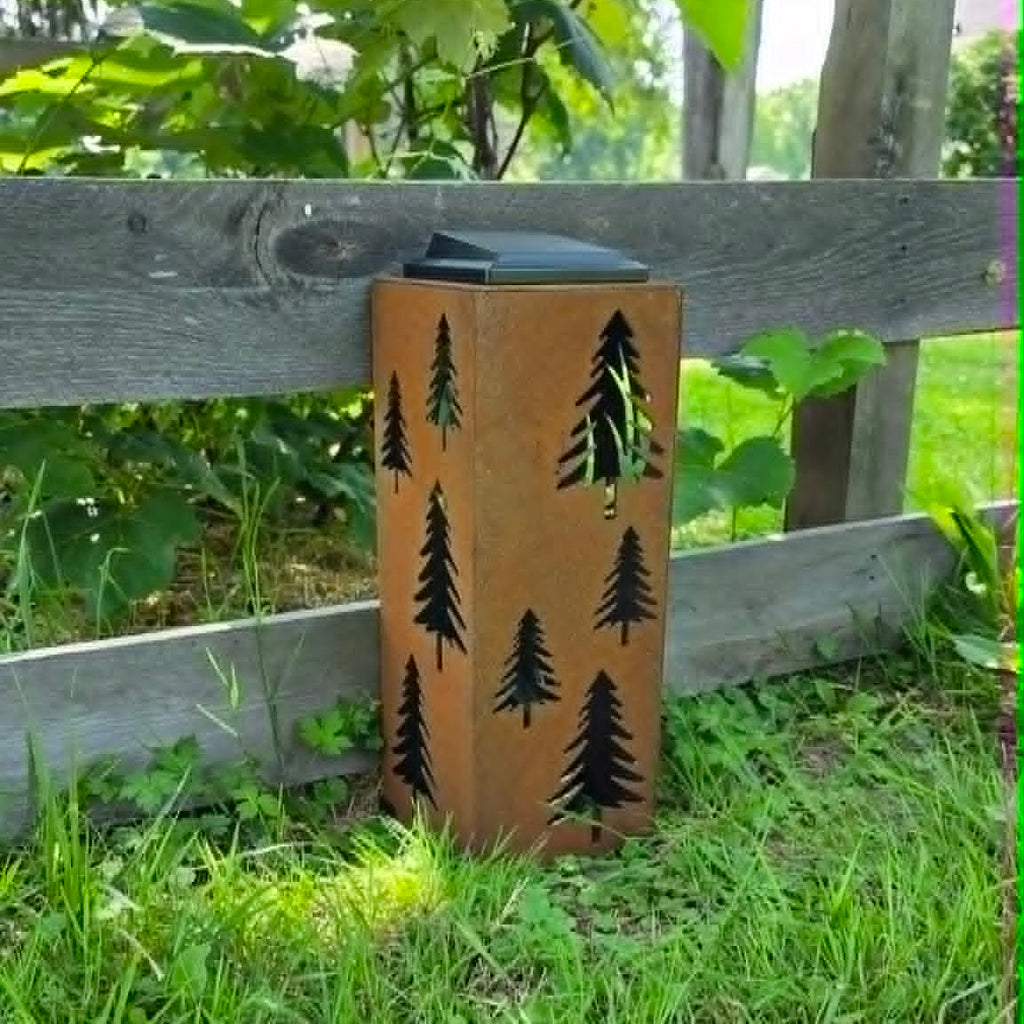 Rustic Pine tree solar pillar outdoor light