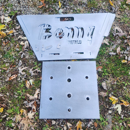 Collapsable fire pit lying flat 